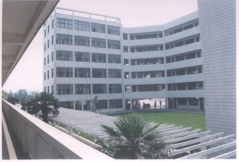 扬州工业职业技术学院